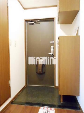 玄関　シューズボックス付きの玄関