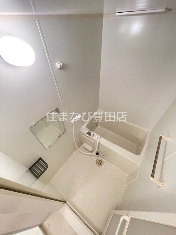 名鉄名古屋本線 知立駅 徒歩13分 3階建 築18年の風呂写真