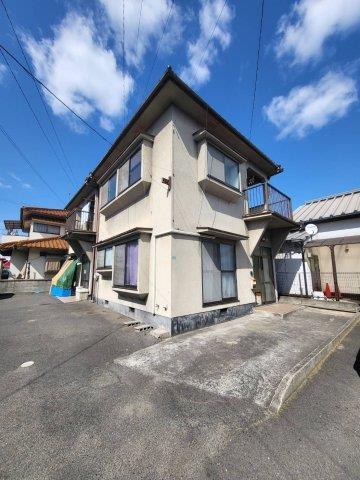 岩本住宅南蔵王町５丁目の建物外観