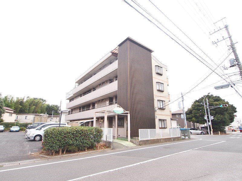 グリーンヒルズ石川Ｉの建物外観