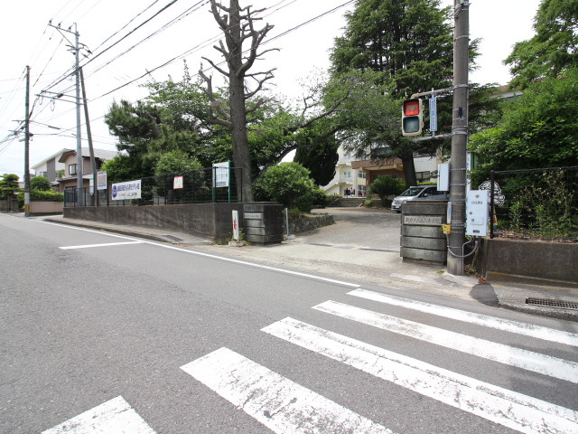 【ルペ照波園の小学校】