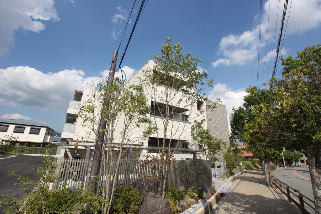 グランファミール箕面小野原