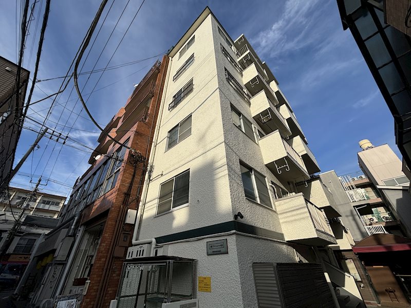 世田谷区南烏山のマンションの建物外観