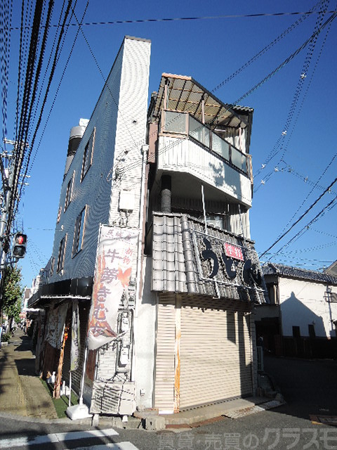 池永マンションの建物外観