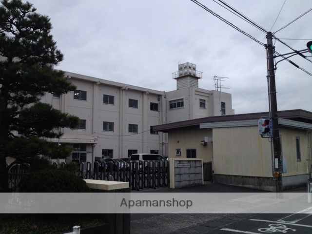 小学校　西山口小（小学校）まで728m