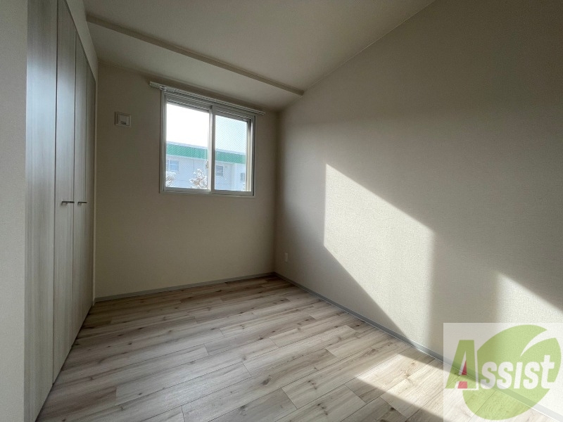 その他部屋・スペース　寝室です。部屋をどう使うかはあなた次第です！