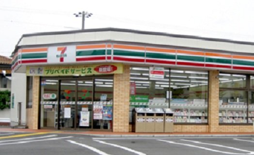 コンビニ　セブンイレブン四日市十七軒町店（コンビニ）まで397m