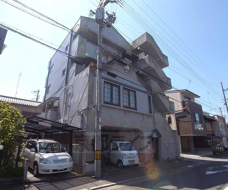 京都市左京区高野清水町のマンションの建物外観