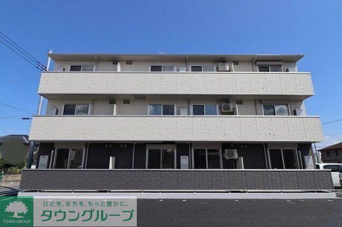 深谷市国済寺のアパートの建物外観