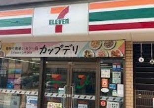 コンビニ　セブンイレブン鎌倉観音前店（コンビニ）まで290m