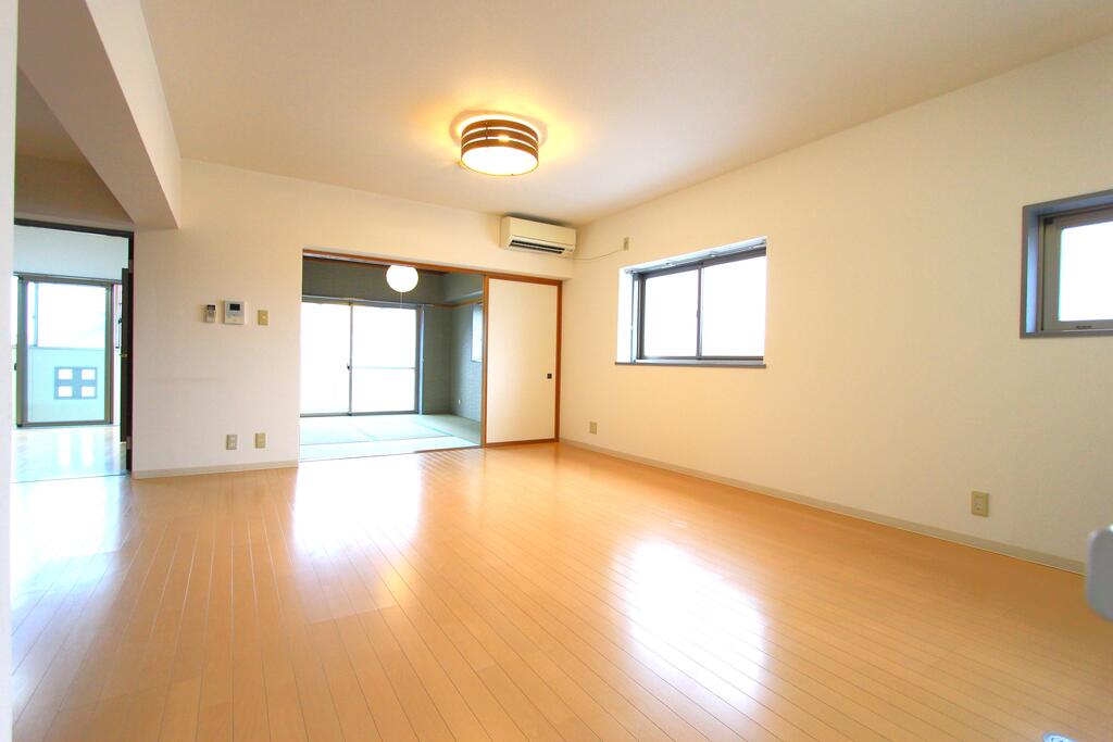 居室・リビング　家具のレイアウトも自由自在です！