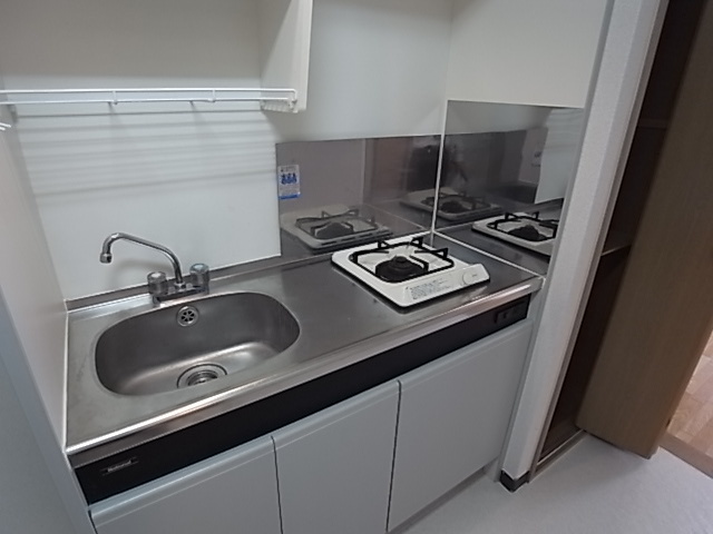 キッチン　ＩＨ２口コンロに交換済