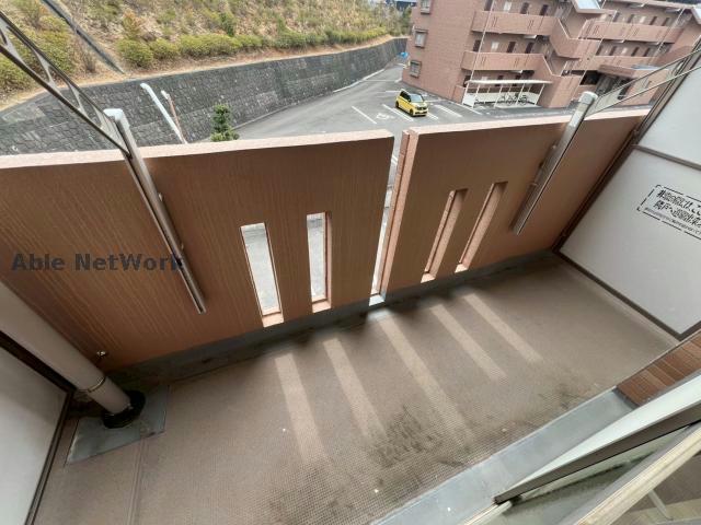 バルコニー　325