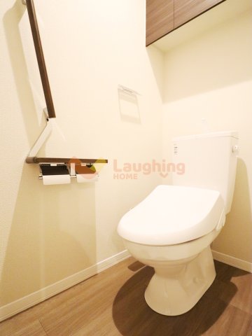 トイレ　※同施工の別物件のお写真です