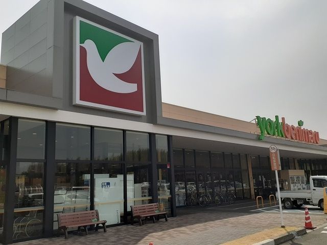 スーパー　ヨークベニマル友部東平店（スーパー）まで655m