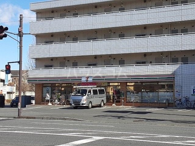 コンビニ　セブンイレブン 松戸日暮6丁目店（コンビニ）まで605m
