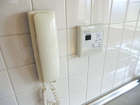 イーストコート沢良宜　セキュリティ　インターホン内機