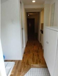 玄関　※別号室参考写真※