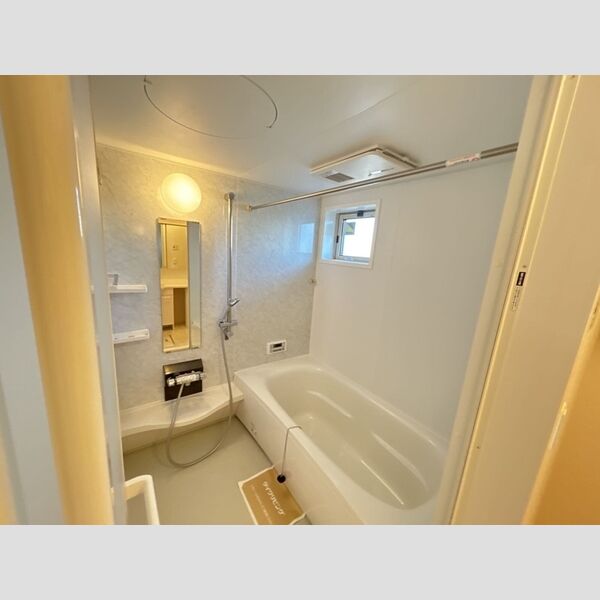 バス・シャワールーム　きれいなお風呂です