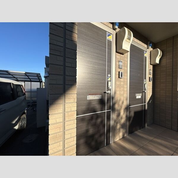 玄関　落ち着いた玄関です