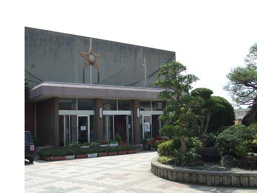 小学校　姫路市立　飾磨小学校（小学校）まで1089m