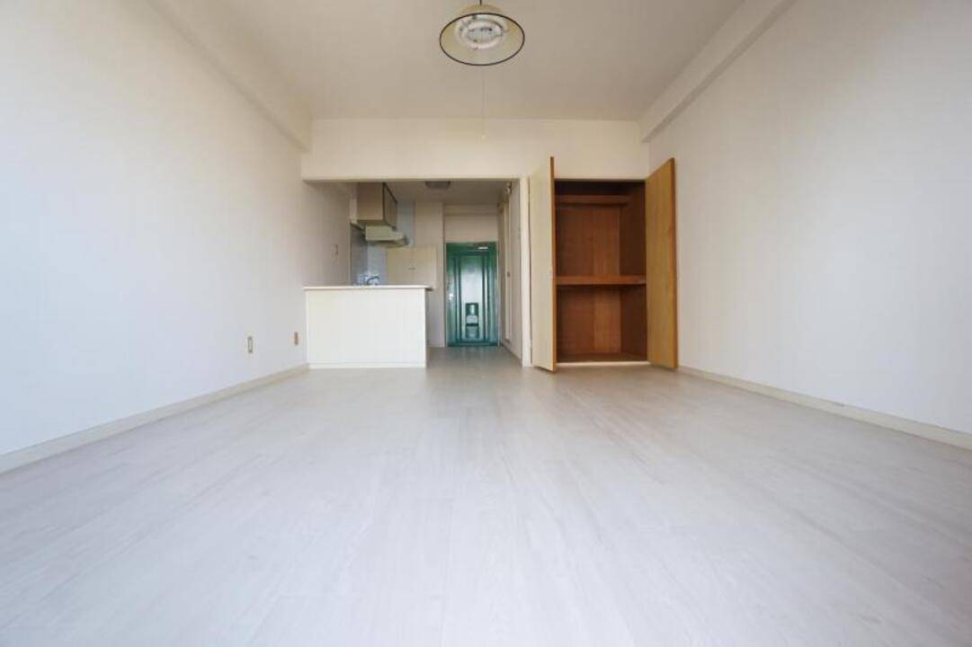 居室・リビング　リビング