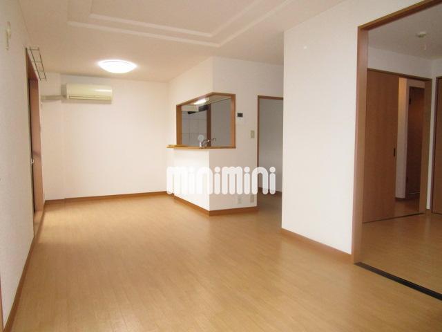 居室・リビング　１６帖の広々ＬＤＫです。