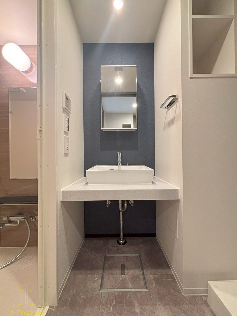 洗面設備　コンフォリア・リヴ北浜淡路町