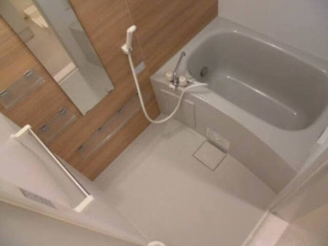 バス・シャワールーム　１０２浴室