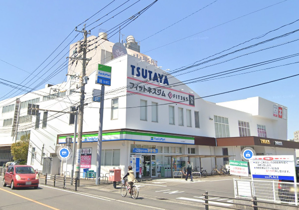 レンタルビデオ　TSUTAYA城西店（レンタルビデオ）まで872m
