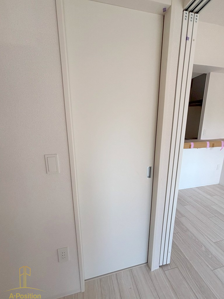 収納　セレニテ夕陽丘エクラ