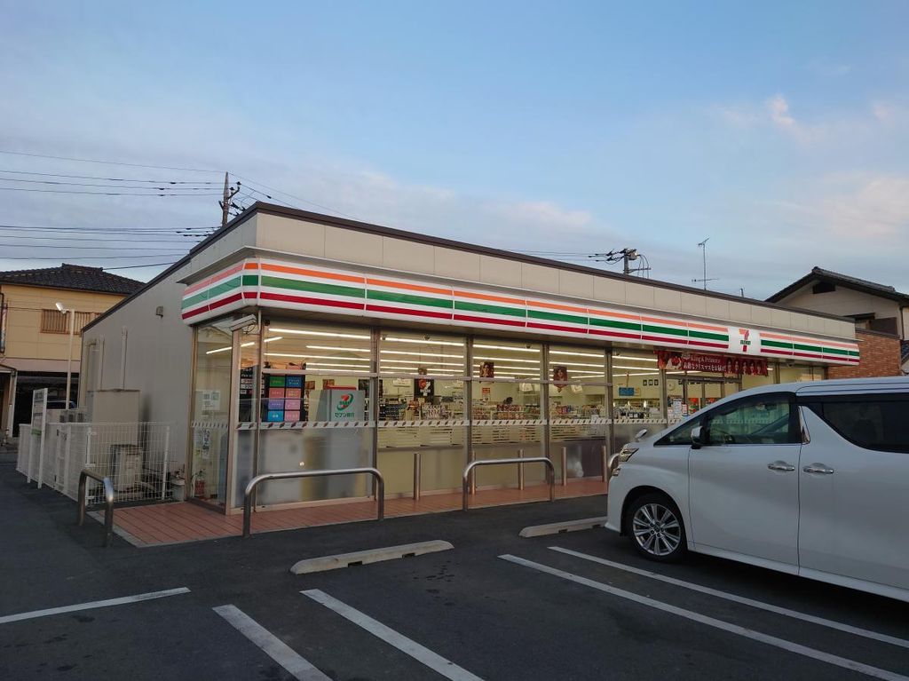 コンビニ　セブンイレブン 太田市高林東町店（コンビニ）まで3730m