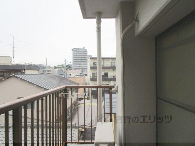 バルコニー　ベランダ