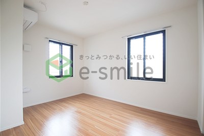 居室・リビング　※同建築シリーズの内装写真 ※参考イメージ