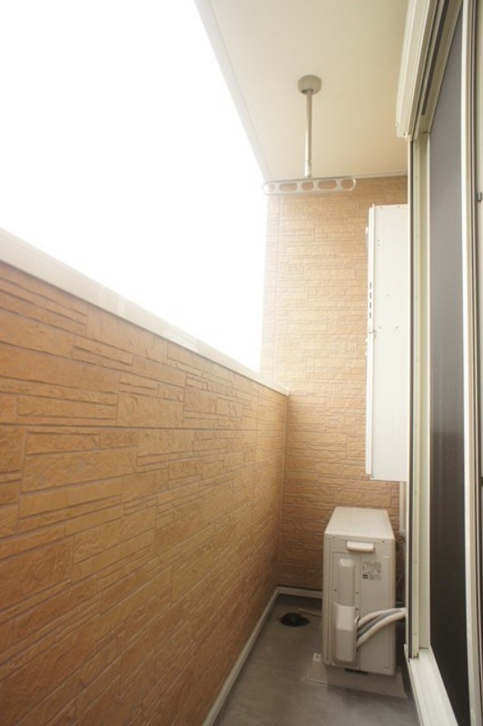 バルコニー　図面と現状に相違がある場合には現状を優先