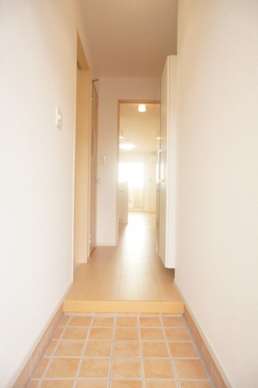 玄関　図面と現状に相違がある場合には現状を優先