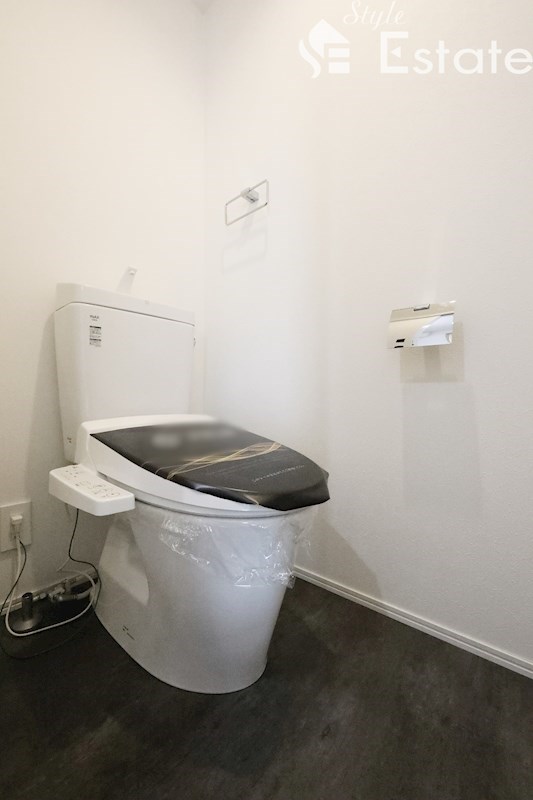 トイレ　温水洗浄便座