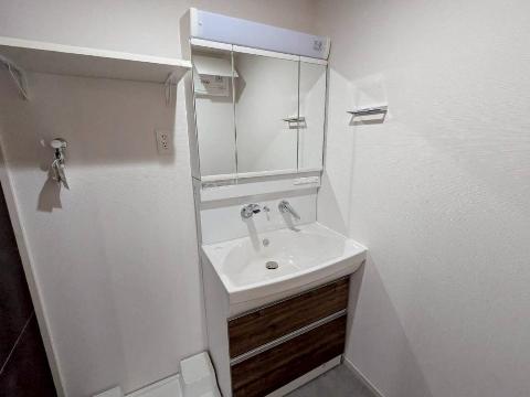 洗面設備　洗髪洗面化粧台