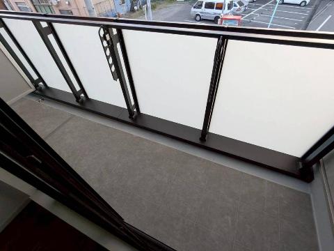 バルコニー　ベランダ