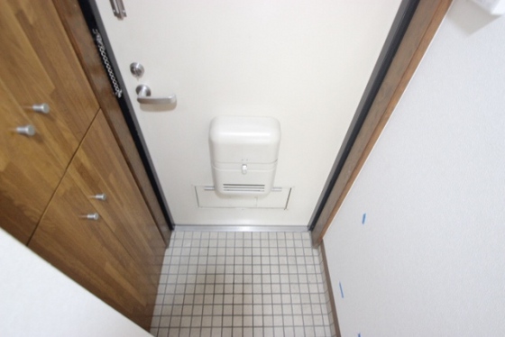 玄関　※別部屋の写真です