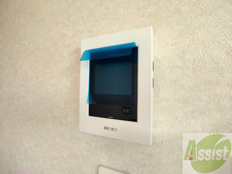 セキュリティ　ＴＶモニター付インターホンです。来客者の顔が見えるので安心！