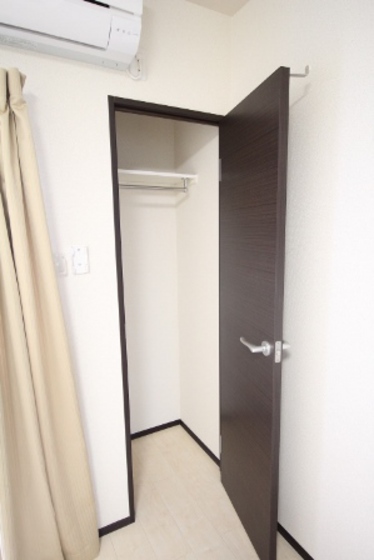 収納　※別号室の写真です