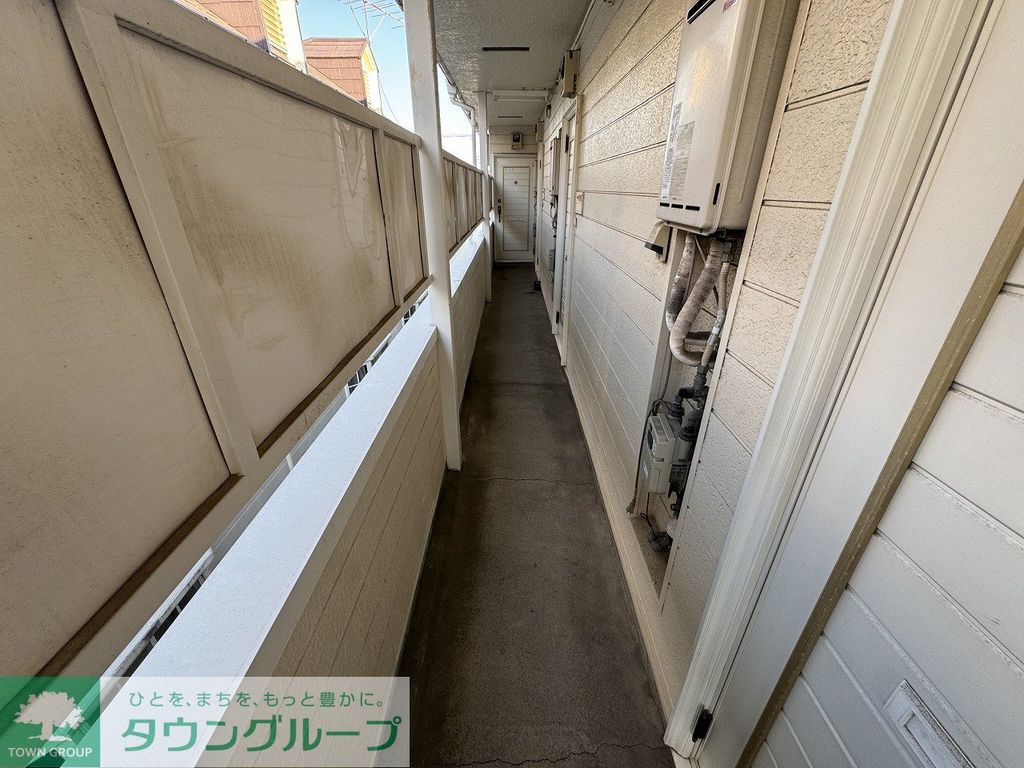 エントランス　バルコニー