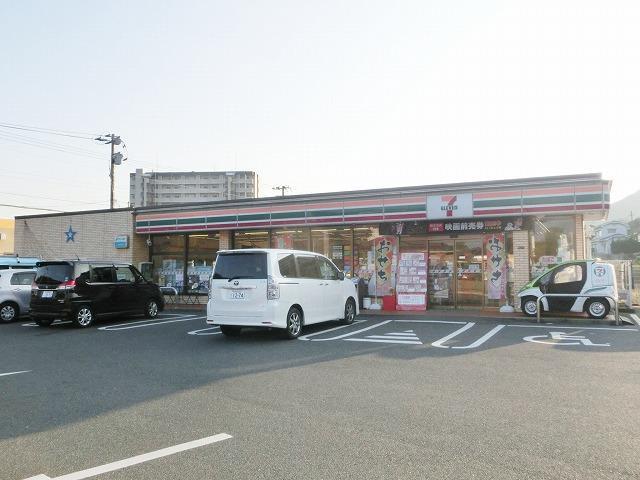 コンビニ　セブン‐イレブン／岡垣野間店（コンビニ）まで115m