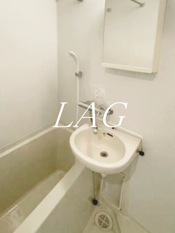 バス・シャワールーム　お風呂です。