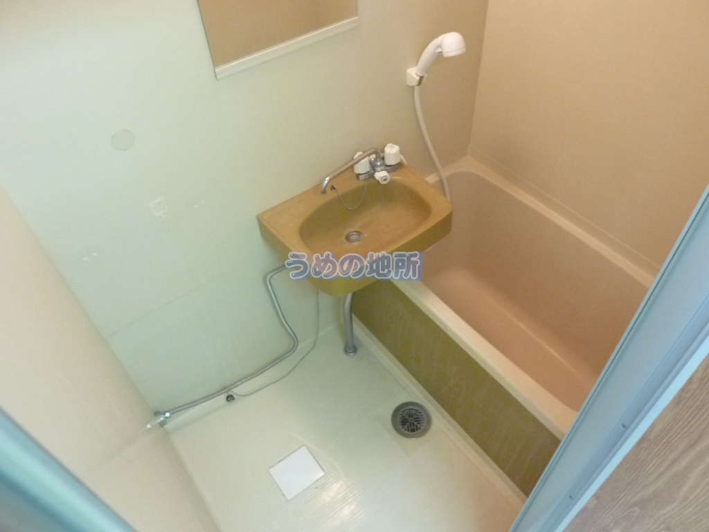 バス・シャワールーム　浴室