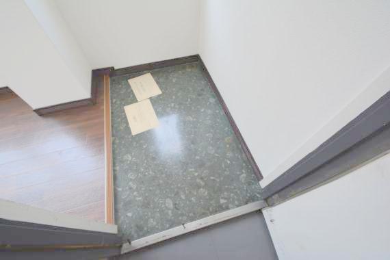 玄関　素敵な玄関は毎朝あなたを元気に送りだしてくれますよ。