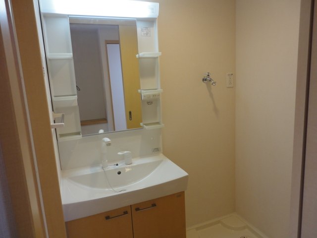 洗面設備　洗髪洗面化粧台