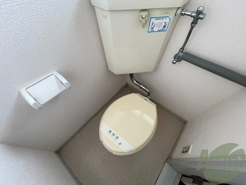 トイレ　トイレになります。広いので快適にご使用いただけます。