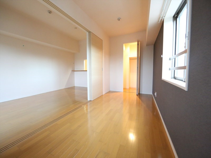 その他部屋・スペース　洋室6帖　ウォークインクローゼット付（収納充実してます）